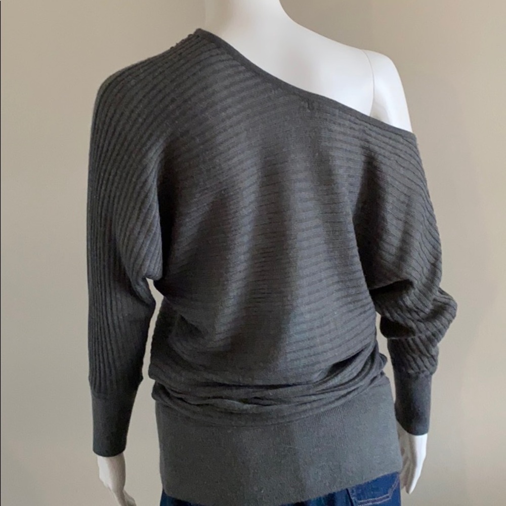 Cache beaded off shoulder top - Picture 3 of 7